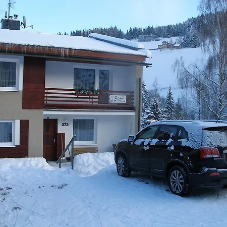 Homestay U Brozu * Pec pod Snezkou
